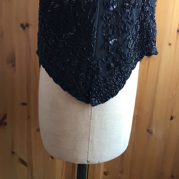 Vintage Beaded Black Jacket Silk Pristine Condition Size 14-16 - Picture 3 of 14